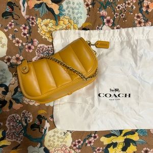 Coach C3490 Buttercup Quilted Swinger